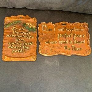 2 vintage Bible verse signs